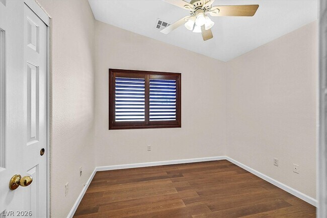 Building Photo - 5840 Coconut Creek St