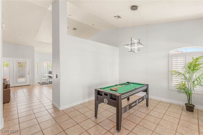 Building Photo - 3870 Cotillion Ct