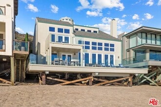 Building Photo - 24456 Malibu Rd