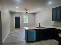 Building Photo - 1235 FM757