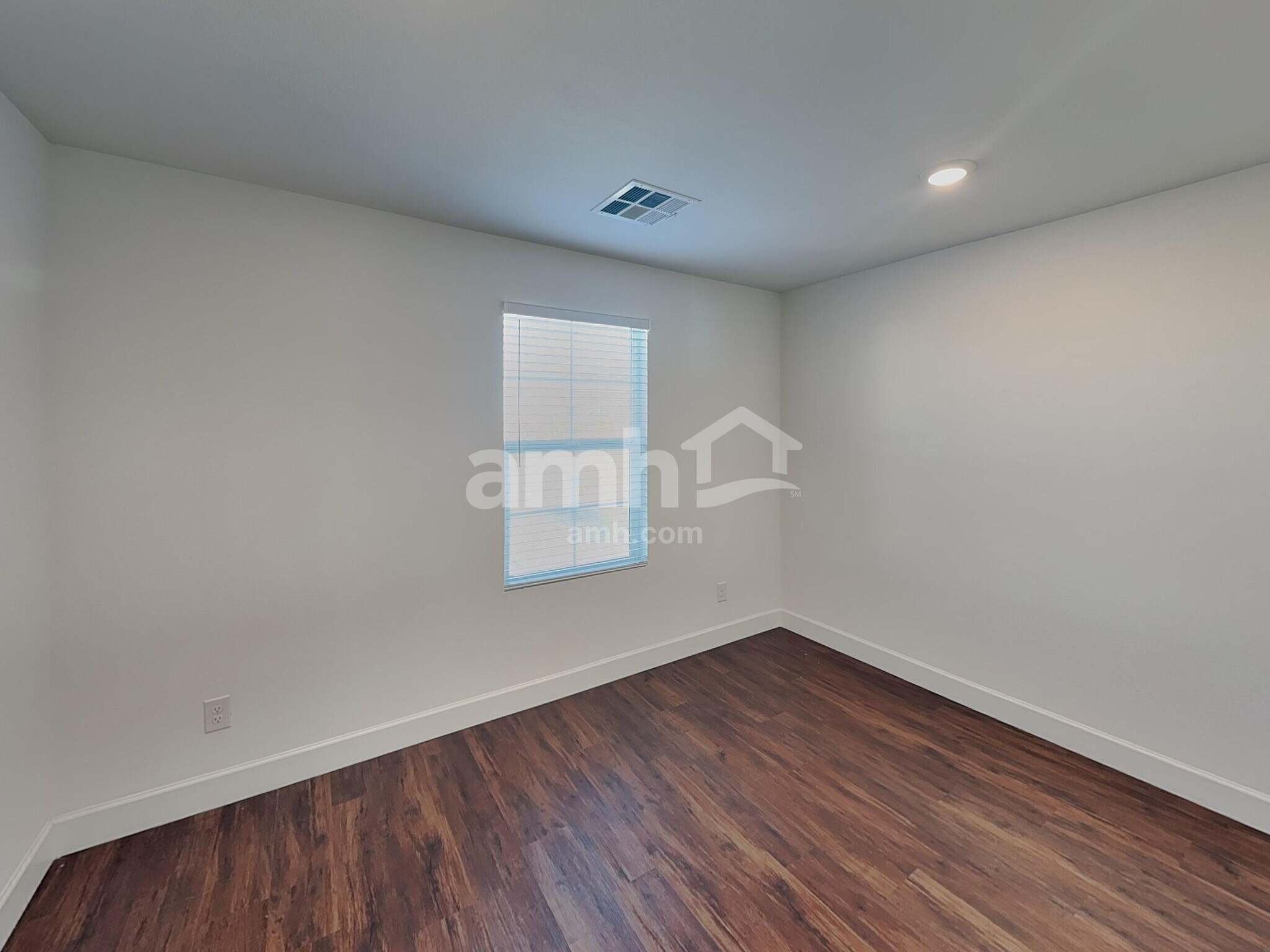 Building Photo - 284 Yasmin Daylily Pl