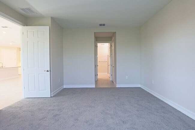 Building Photo - AVAILABLE NOW BRAND NEW!!