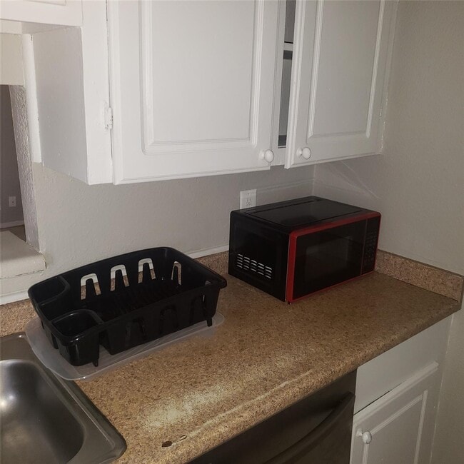 Building Photo - 12931 Southbridge Rd