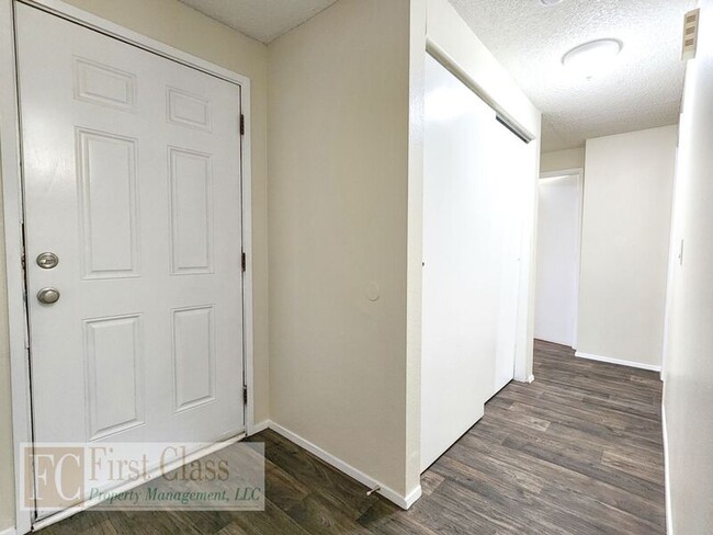 Building Photo - 10058 SW Garrett St