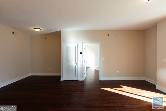 Building Photo - 285 Centennial Olympic Park Dr NW