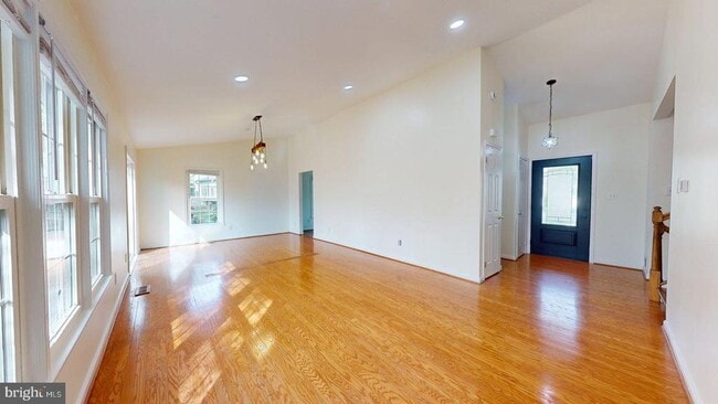 Building Photo - 12043 Stoneford Dr