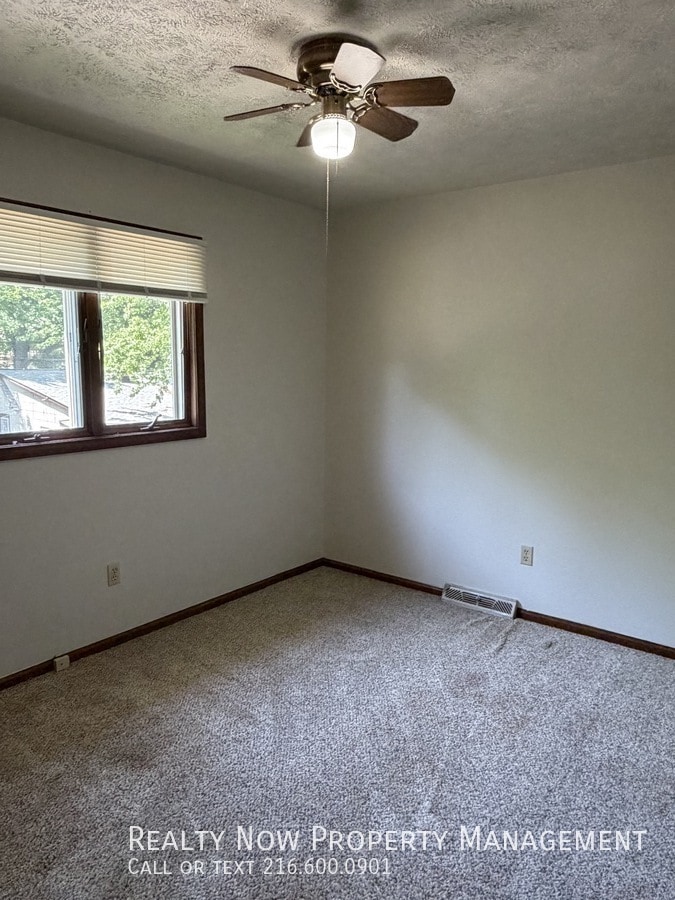 Building Photo - 21252 Goller Ave