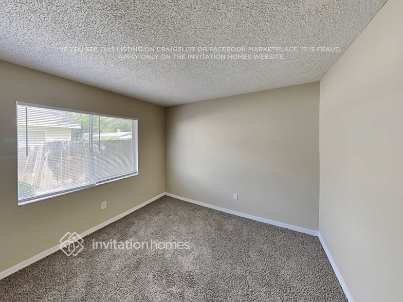 Building Photo - 718 Fortuna Dr