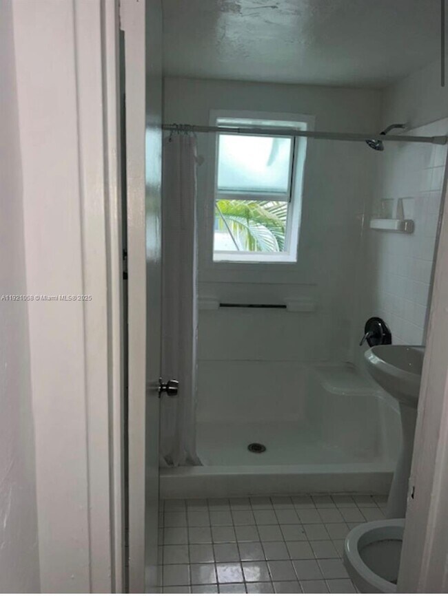 Building Photo - 1555 Pennsylvania Ave