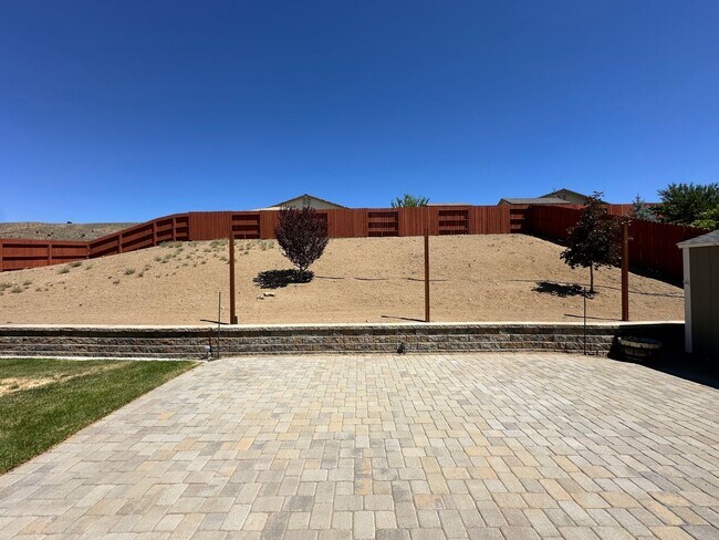 Building Photo - Beautiful Cold Springs Home