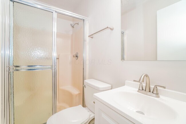 Building Photo - 4008 Thompson Ave