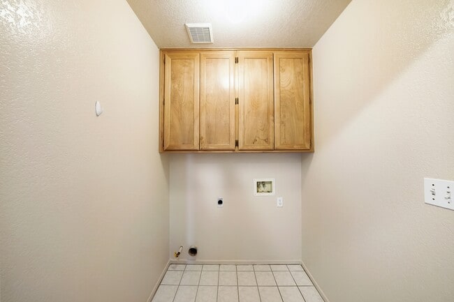 Building Photo - 1289 Galileo Ave