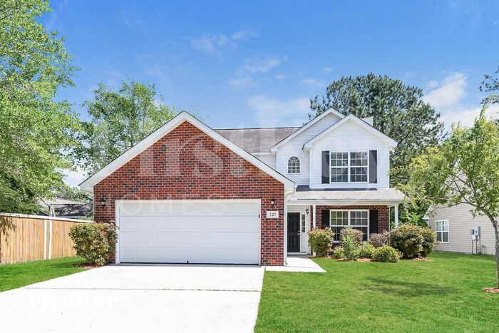 Primary Photo - 127 Meadowvale Ln