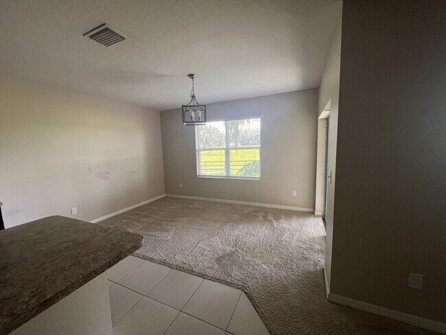 Building Photo - 9704 Pepper Tree Trl