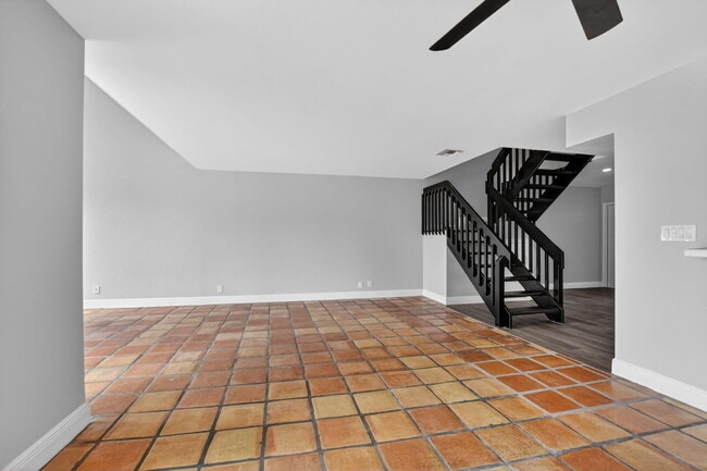 Building Photo - 22847 Ironwedge Dr