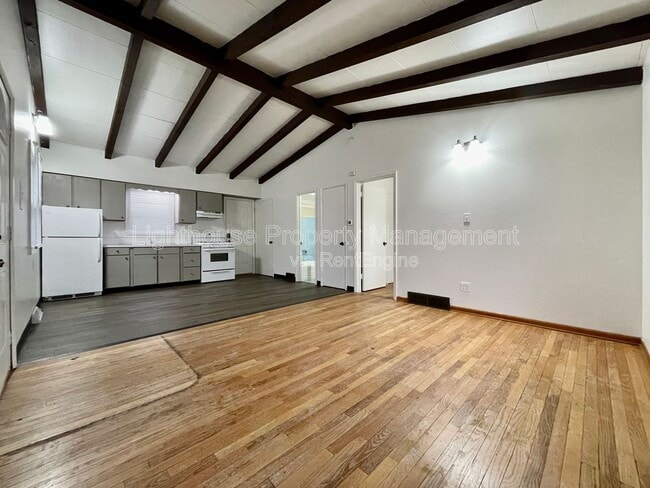 Building Photo - 1153 Hoyt St SE