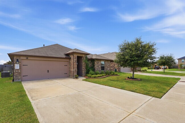 Building Photo - 710 Desert Pea Ln