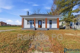 Building Photo - 521 Halifax St