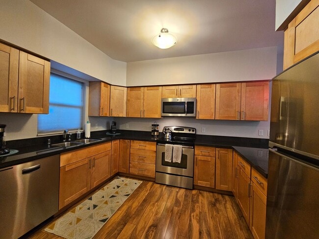 Interior Photo - SPR712