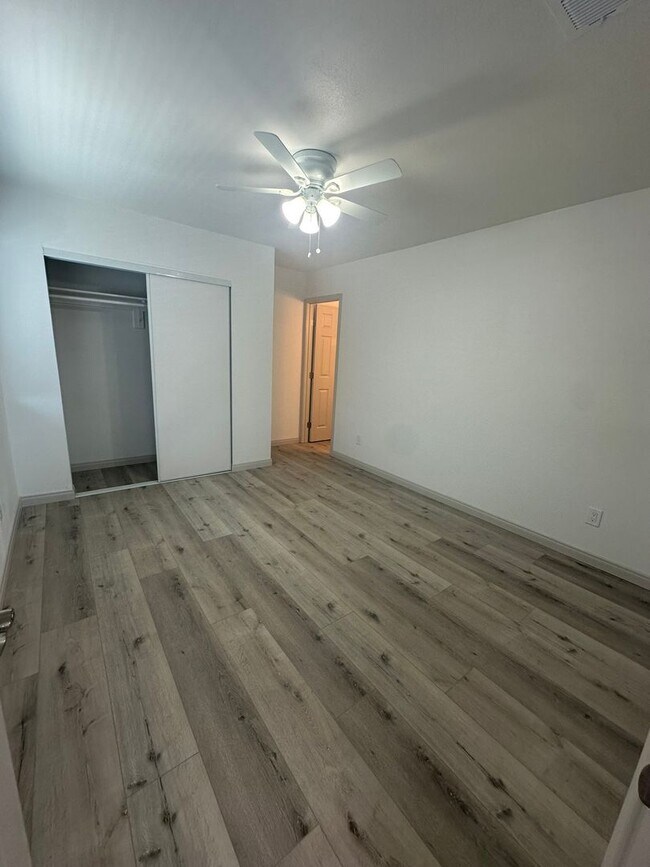 Building Photo - 202-204 Calla Avenue