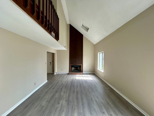 Building Photo - 509 Chownings Dr
