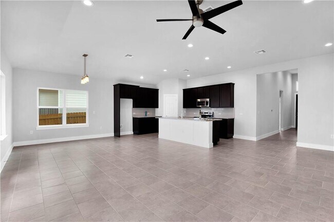 Building Photo - 9708 Evening Canopy Dr