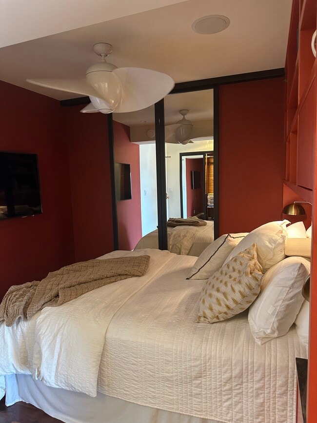 Building Photo - 1177 California St