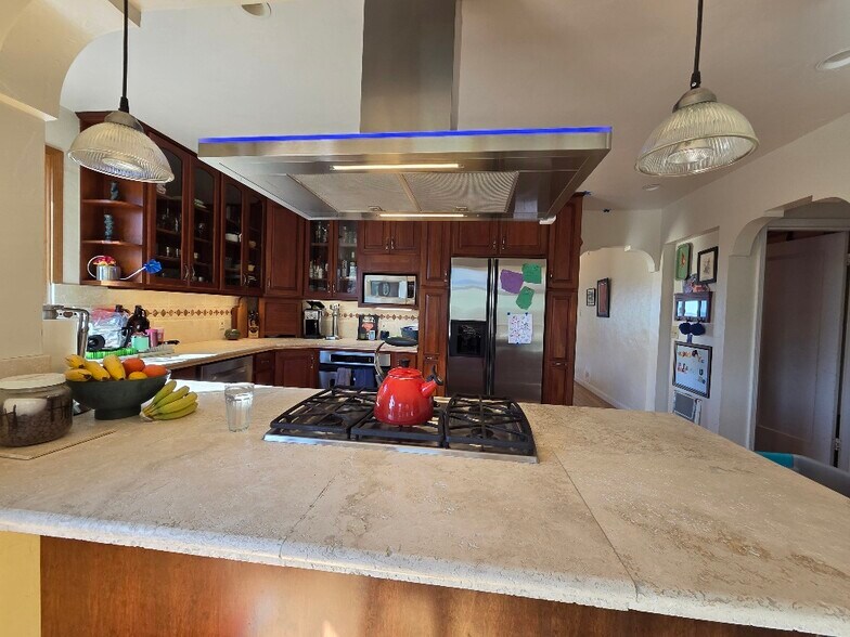 Building Photo - 6746 Cutting Blvd