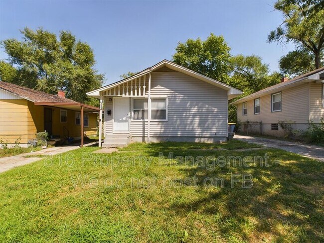 Building Photo - 4535 Lister Ave