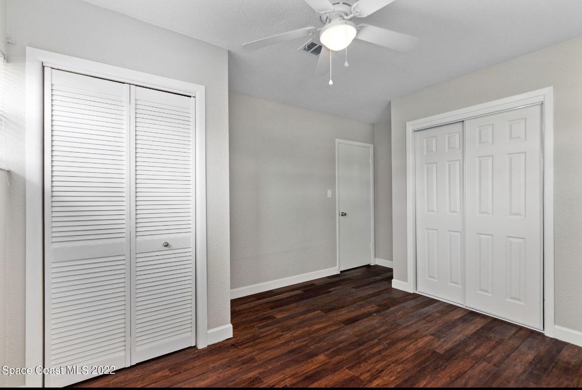 Building Photo - 200 Price Ct