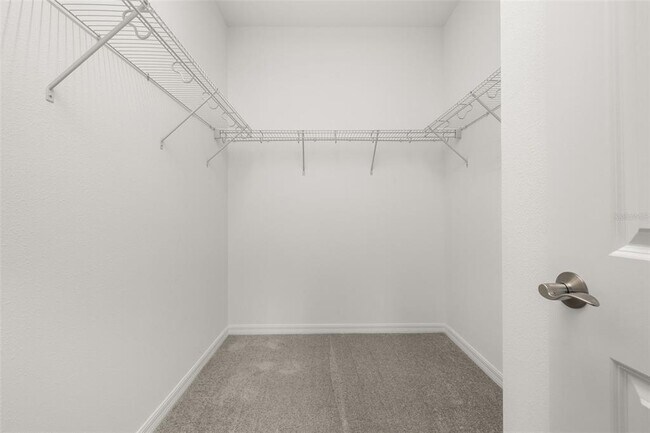 Building Photo - 1267 Normandy Dr