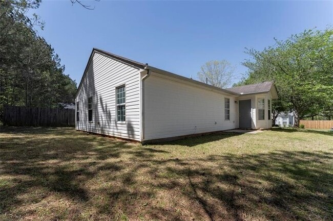 Building Photo - 7065 Mahonia Pl