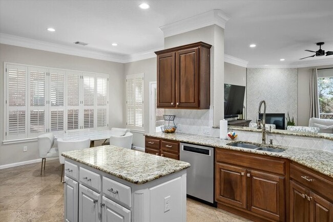 Building Photo - 12921 Bloomfield Hills Ln