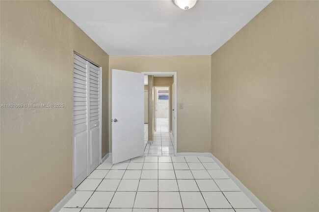 Building Photo - 5797 Flagler St