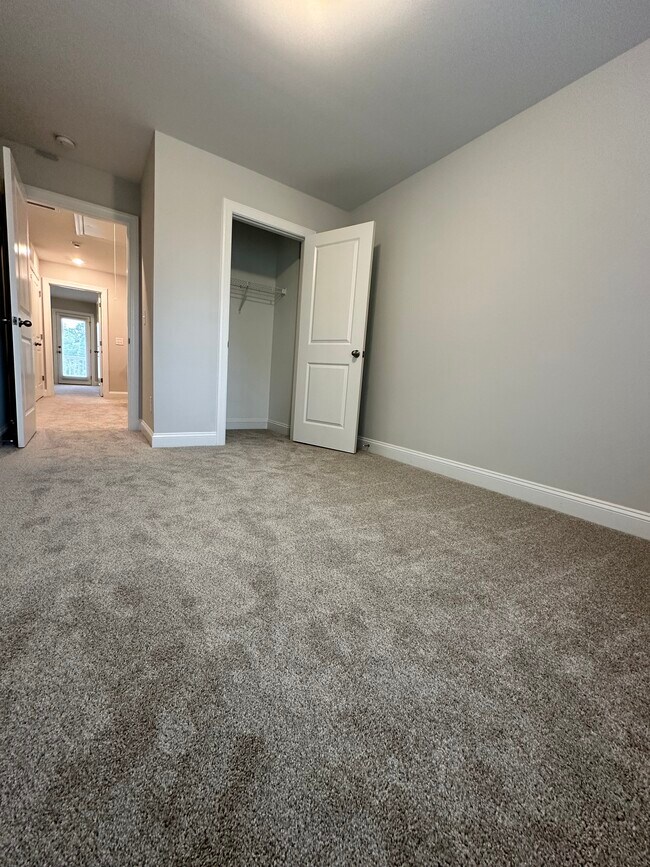 Bedroom 2&3 - 579 Forestville Rd