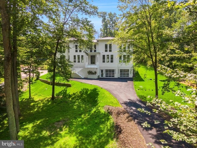 Building Photo - 8757 Brook Rd