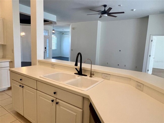 Building Photo - 7813 Castleisland Dr