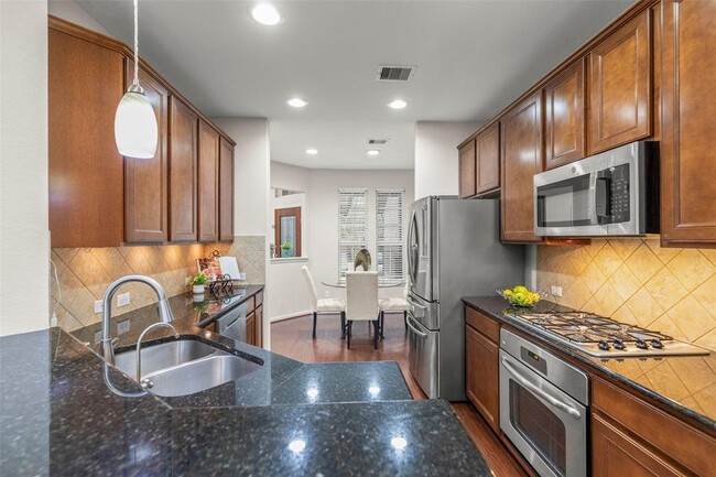 Building Photo - 1222 Glenwood Canyon Ln