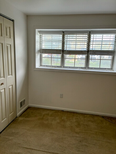 Building Photo - 1458 Harwick Ct