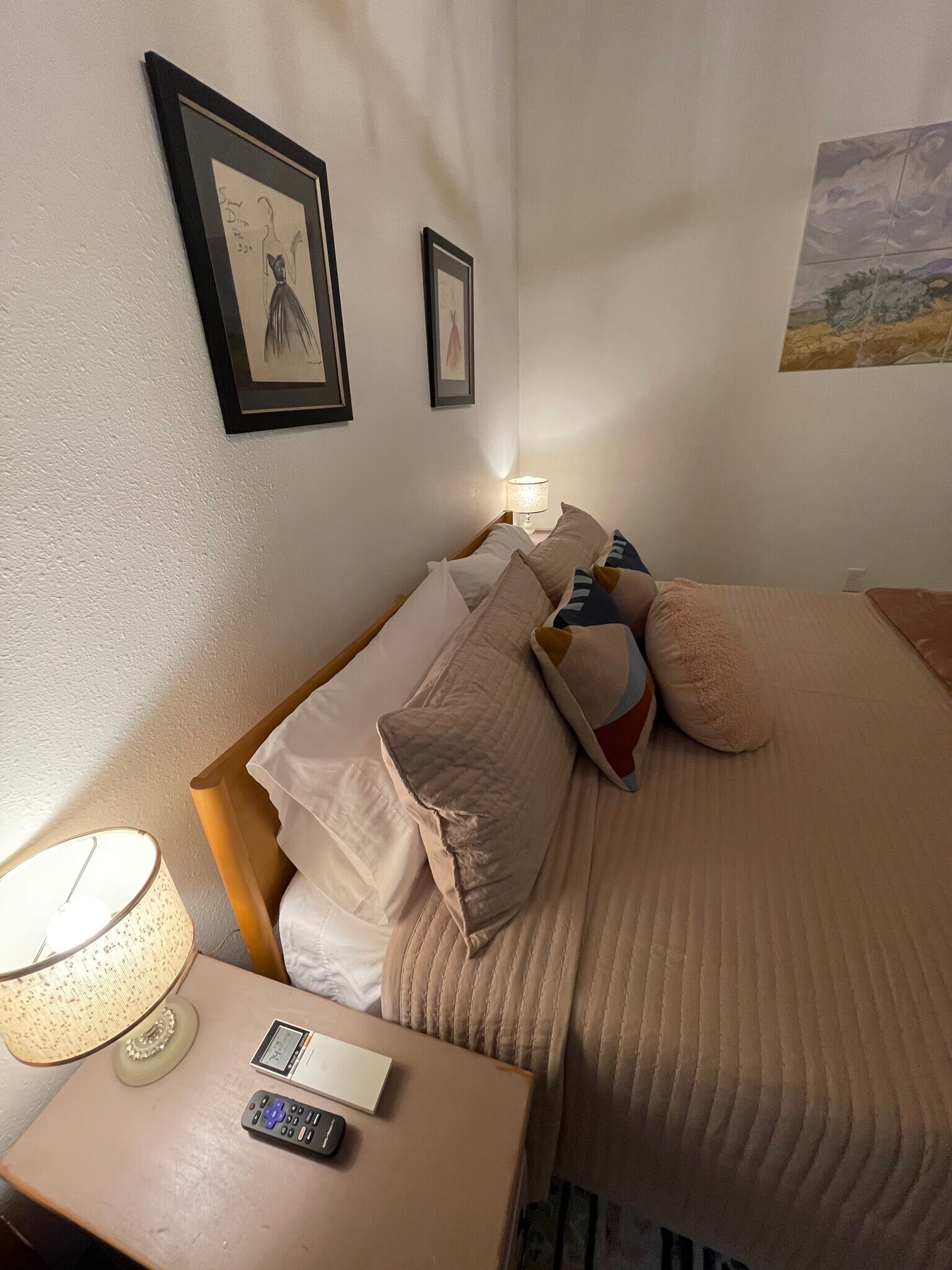 Building Photo - 719 S. Baker St.