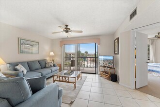 Building Photo - 4250 A1A S