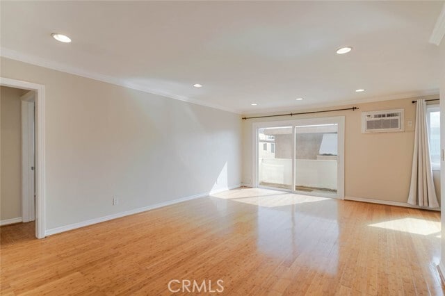 Building Photo - 1344 N Martel Ave