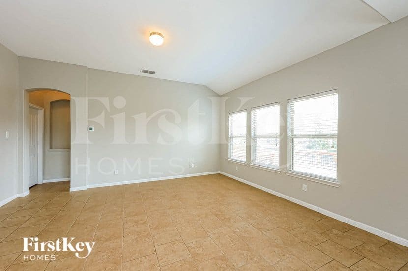 Building Photo - 3218 Storm Watch