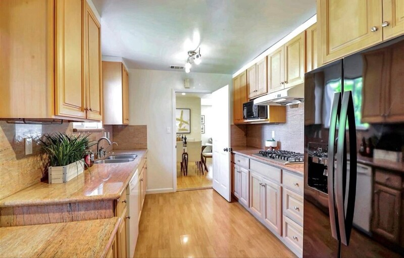 Building Photo - 986 Pope Way
