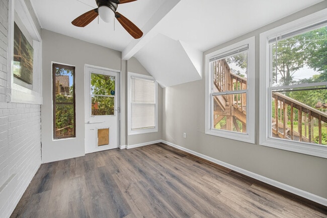 Building Photo - 2418 Burr Oak Ave