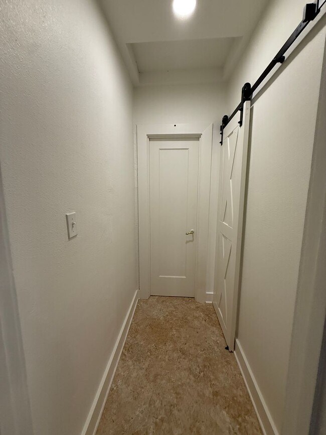 Building Photo - Centrally Located Large Two Story Home wit...