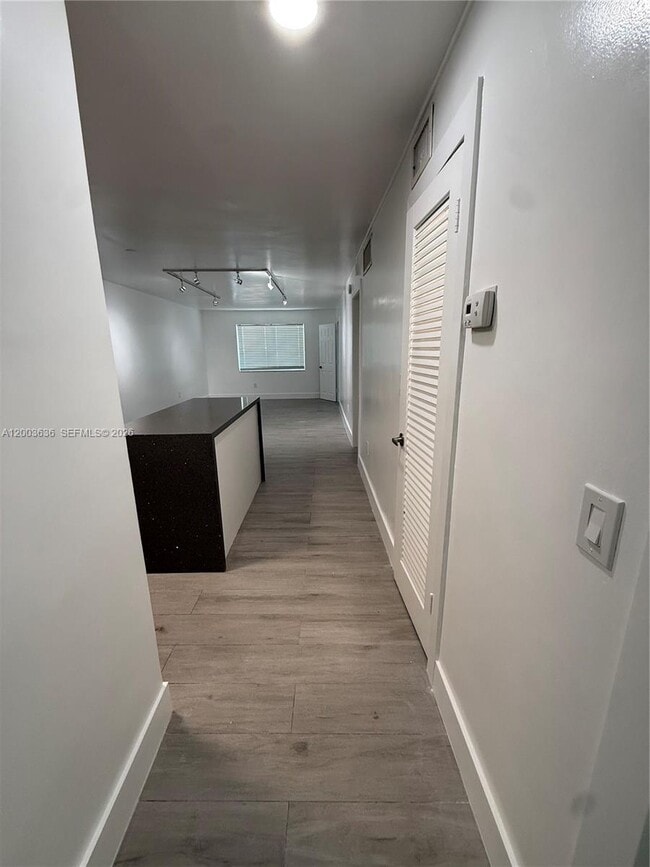 Building Photo - 200 Galen Dr