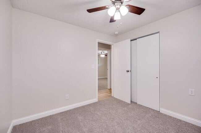 Building Photo - 5224 Mystic Dr