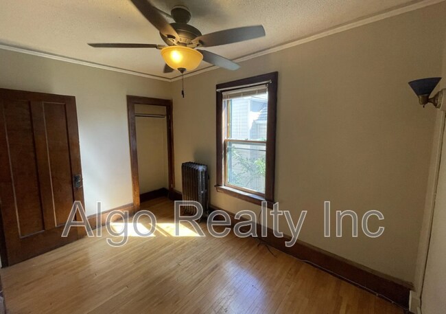 Building Photo - 3340 Stevens Ave