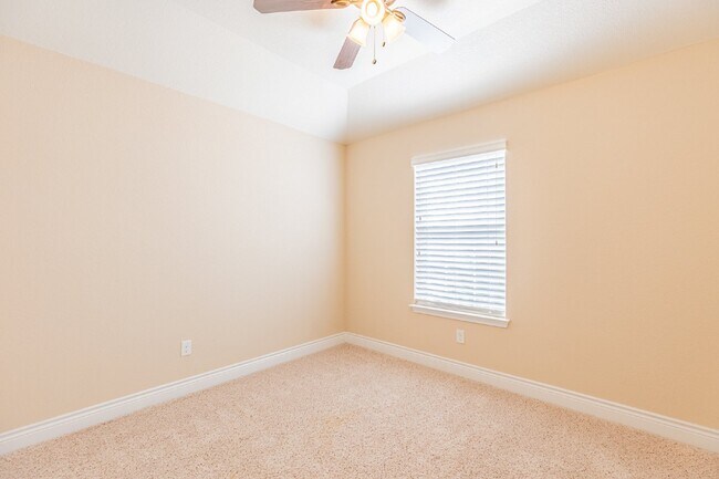 Building Photo - 3922 Retreat Run